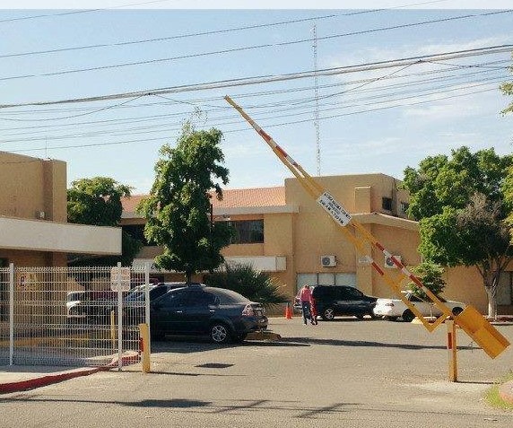 SE RENTA LOCAL/OFICINA EN COL. SAN BENITO