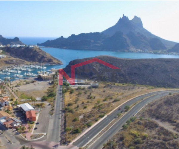 CENTRCO Y VISTOSO LOTE COMERCIAL EN VENTA