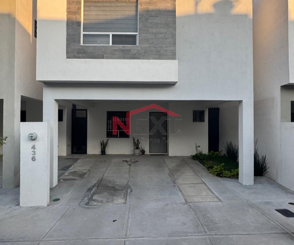 CASA EN VENTA AL PONIENTE EN SANTORINI